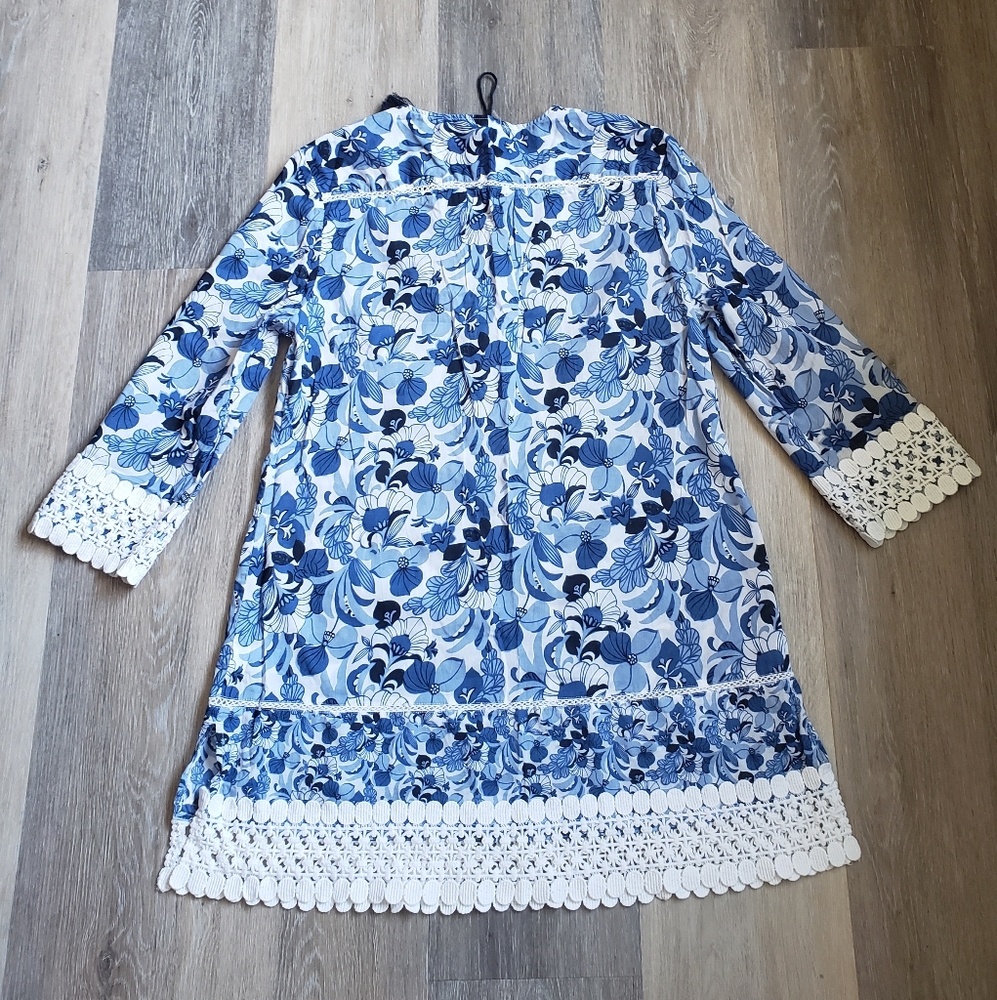 Stunning C.Wonder Tunic Tops. - Picture 2 of 13